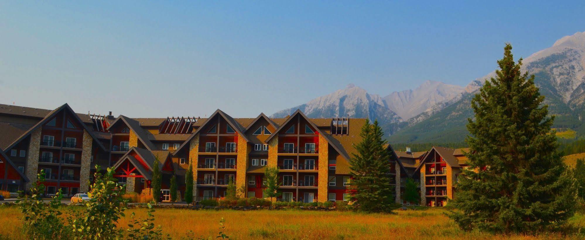 Paradise Resort Club And Spa Canmore Ngoại thất bức ảnh