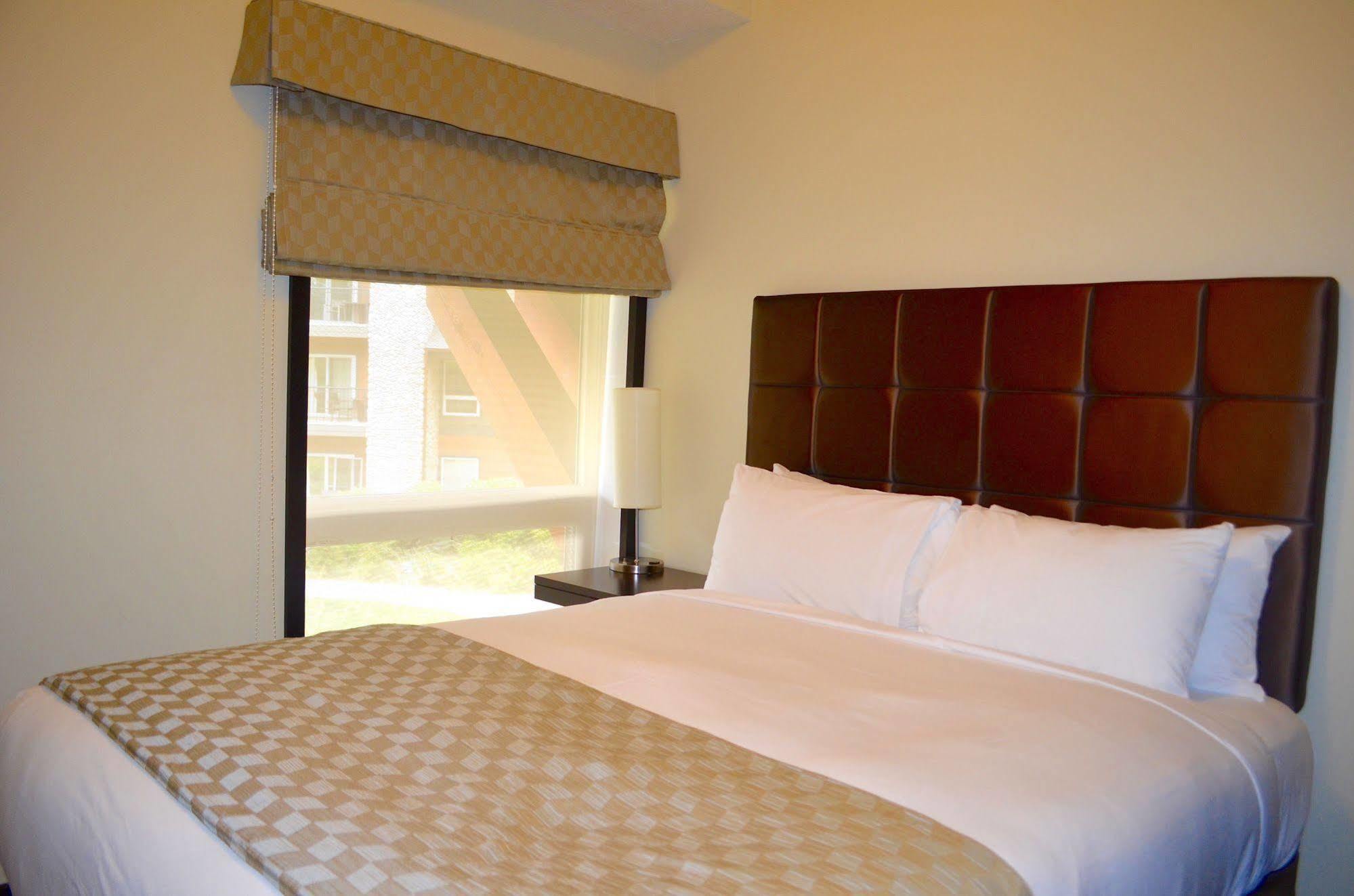 Paradise Resort Club And Spa Canmore Ngoại thất bức ảnh